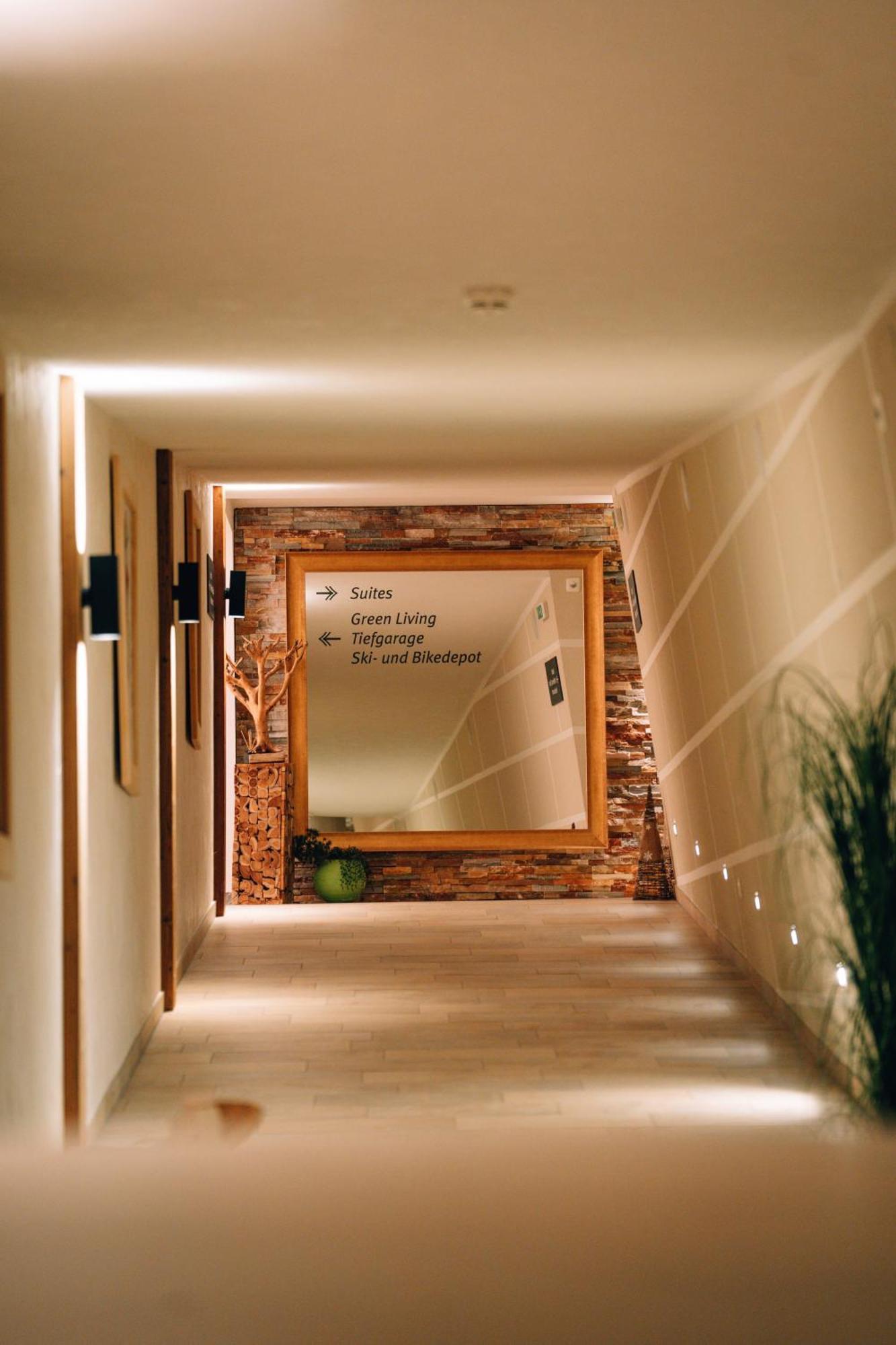 Alpinhotel Berghaus Spa Tux Exterior photo